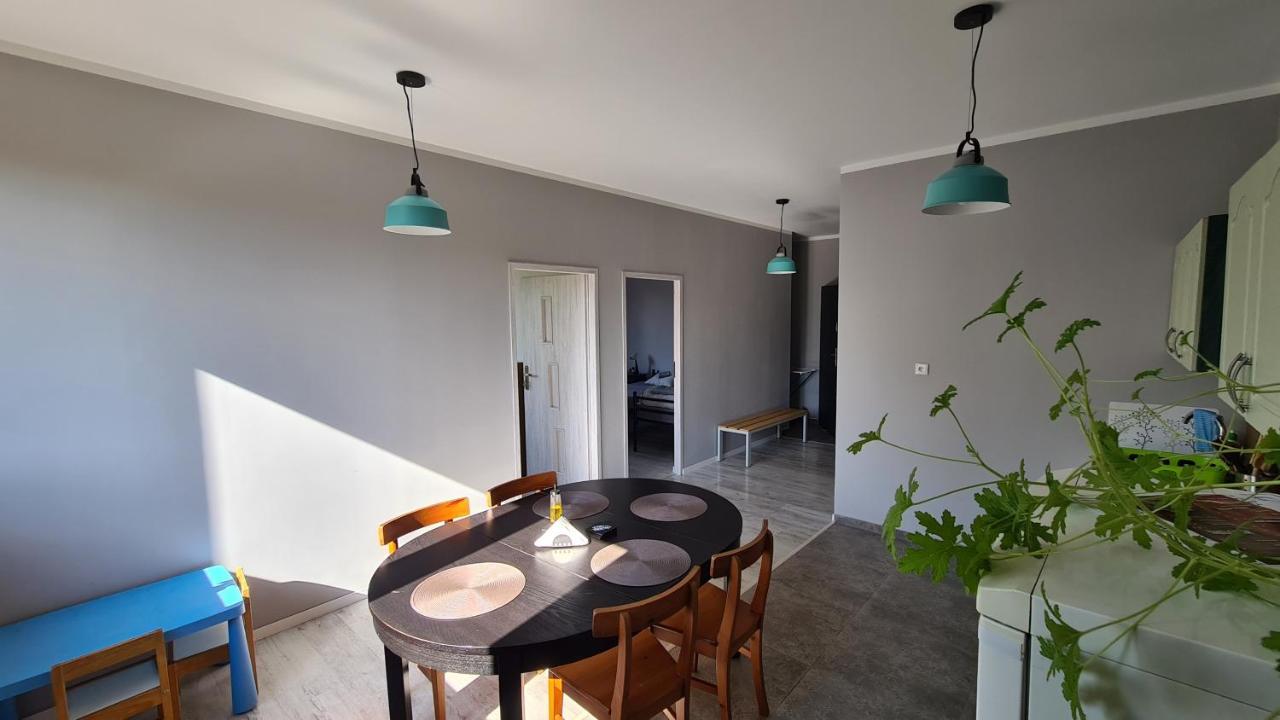 Urocze Apartamenty Na Wsi Goledzinow ภายนอก รูปภาพ
