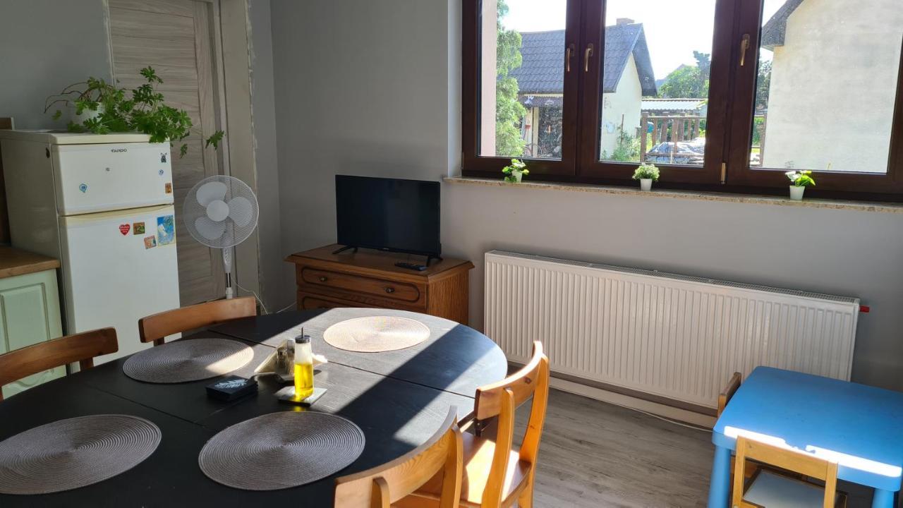 Urocze Apartamenty Na Wsi Goledzinow ภายนอก รูปภาพ