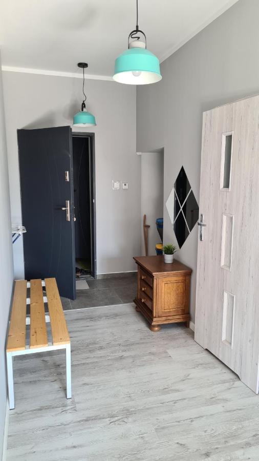 Urocze Apartamenty Na Wsi Goledzinow ภายนอก รูปภาพ