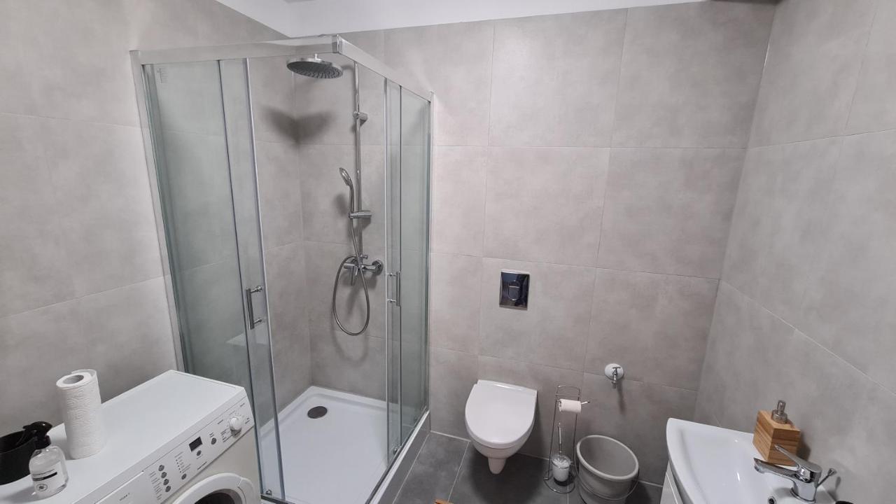 Urocze Apartamenty Na Wsi Goledzinow ภายนอก รูปภาพ
