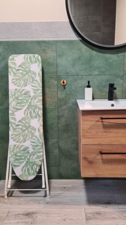 Urocze Apartamenty Na Wsi Goledzinow ภายนอก รูปภาพ